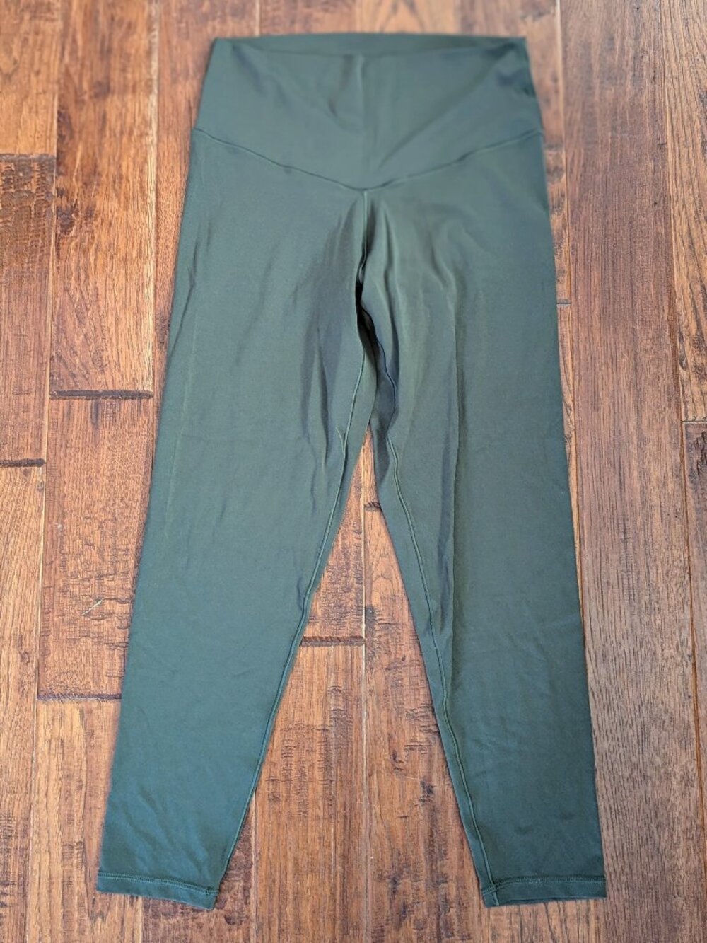 OFFLINE by Aerie Real Me 7/8 High Rise Leggings L Green